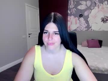 Adrianaroush Chaturbate stream image from July 29, 2025
