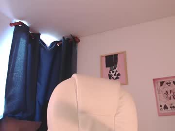 Annie_Es Chaturbate stream image from July 29, 2025