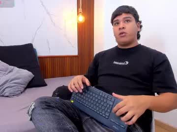 Bennett_Alejoo Chaturbate stream image from July 29, 2025