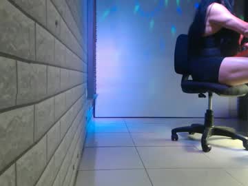 Claudita_Saens Chaturbate stream image from July 29, 2025