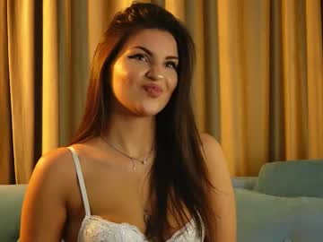 Sofieenoir Chaturbate stream image from July 29, 2025