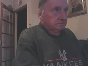 Quathead Chaturbate stream image from July 29, 2025