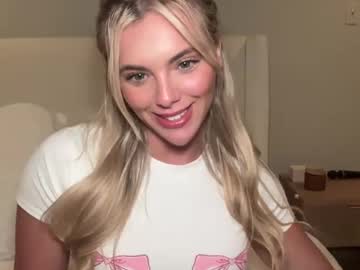 Gracieparker Chaturbate stream image from July 30, 2025