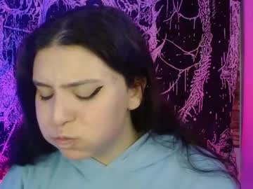 Mikaskullcs Chaturbate stream image from July 30, 2025