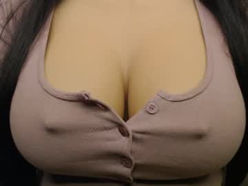 Yummy_Jenny123 Chaturbate stream image from July 30, 2025