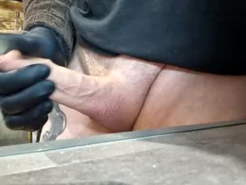 Karlmeirio Chaturbate stream image from July 30, 2025