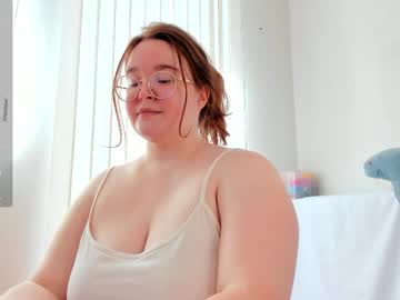Debbiewood Chaturbate stream image from July 30, 2025