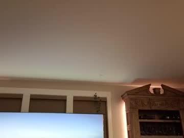 Mealyvixen9031 Chaturbate stream image from July 30, 2025