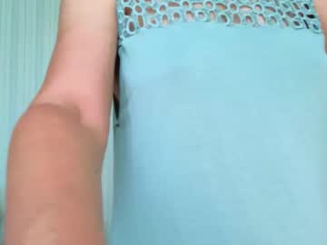 Kettimi Chaturbate stream image from July 30, 2025