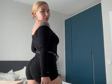 Virelia Chaturbate stream image from July 30, 2025