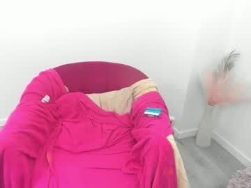Elise_Belle Chaturbate stream image from July 30, 2025
