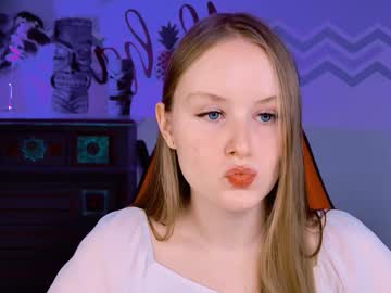 Vivienleeigh Chaturbate stream image from July 30, 2025