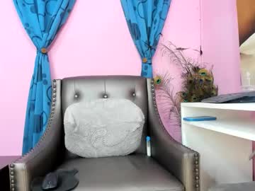 Miss_Flora Chaturbate stream image from July 30, 2025