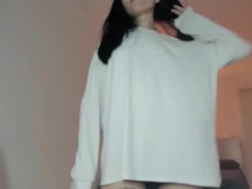 Ae_Nie Chaturbate stream image from July 30, 2025