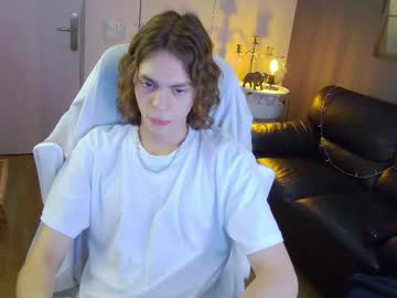 Blazetone Chaturbate stream image from July 30, 2025