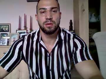 Curlyyybabyyy Chaturbate stream image from July 30, 2025