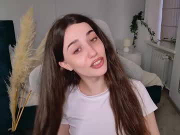 Krissy_Misy Chaturbate stream image from July 30, 2025
