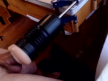 Leedakota Chaturbate stream image from July 30, 2025