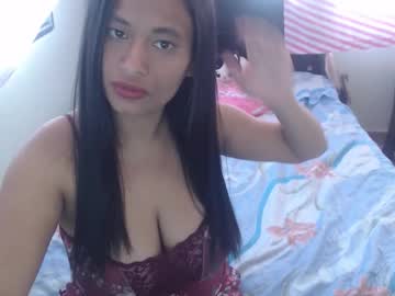 Juliethserna Chaturbate stream image from July 30, 2025
