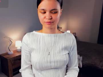 Darlinehamborsky Chaturbate stream image from July 30, 2025