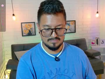 Daviidevans Chaturbate stream image from July 30, 2025