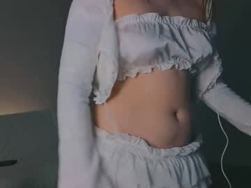 Jadegrande Chaturbate stream image from July 30, 2025