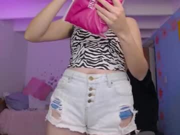 Leslie9669 Chaturbate stream image from July 30, 2025