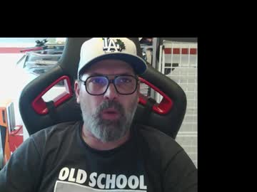 Womenizzeer Chaturbate stream image from July 30, 2025