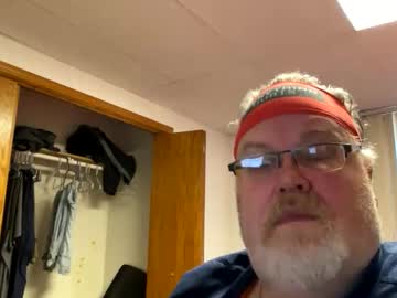 Dustyballzer Chaturbate stream image from July 30, 2025