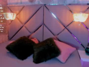 Nicolle_Parrker Chaturbate stream image from July 30, 2025