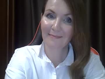 Taisialucky77 Chaturbate stream image from July 30, 2025