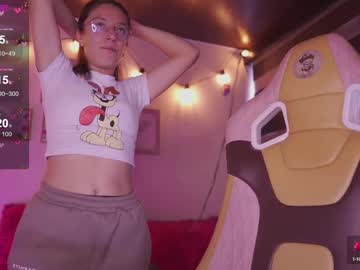 Milly_Kenner Chaturbate stream image from July 30, 2025