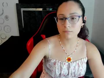 Hot_College_Students Chaturbate stream image from July 30, 2025