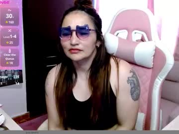 Evagrays Chaturbate stream image from July 30, 2025