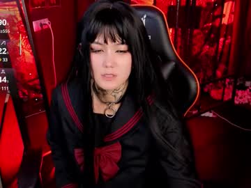 Gothxraven Chaturbate stream image from July 30, 2025