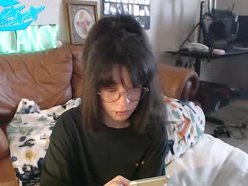 Luxxxthefox Chaturbate stream image from July 30, 2025