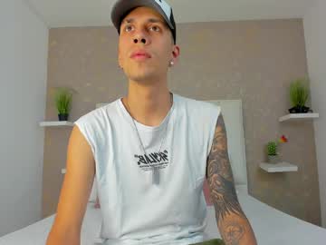 Chris_Castro Chaturbate stream image from July 30, 2025