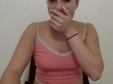Lizzye_Grey Chaturbate stream image from July 30, 2025