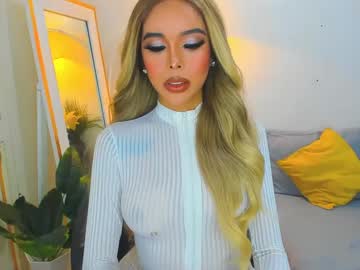 Asiandiamond69 Chaturbate stream image from July 31, 2025