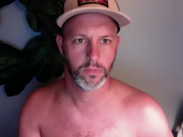 Lovemefit Chaturbate stream image from July 31, 2025