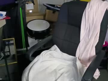 Am37hy57 Chaturbate stream image from July 31, 2025