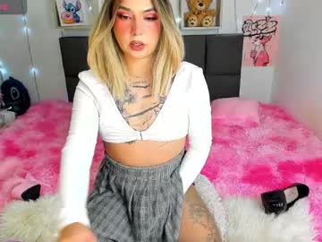 Dannia_13 Chaturbate stream image from July 31, 2025