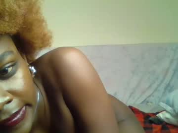 Trixie_Diva Chaturbate stream image from July 31, 2025