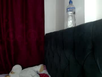 Alicee_003 Chaturbate stream image from July 31, 2025