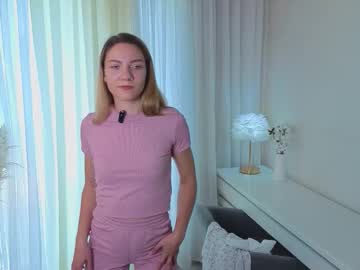 Liliamillet Chaturbate stream image from July 31, 2025