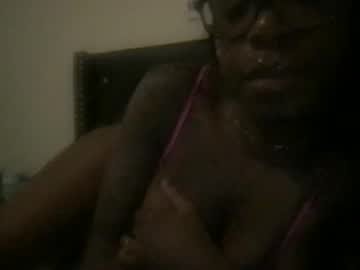 Bambinokitt3n Chaturbate stream image from July 31, 2025
