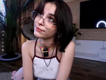 Chpokipoki Chaturbate stream image from July 31, 2025