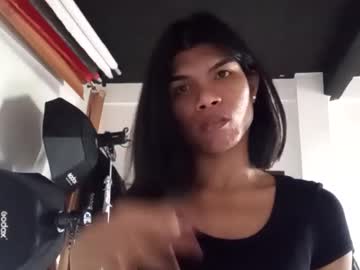 Xnathaliafox Chaturbate stream image from July 31, 2025