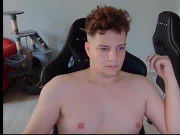 Sissysub000 Chaturbate stream image from July 31, 2025