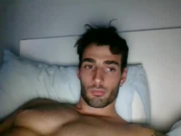 Nicegguy9826 Chaturbate stream image from July 31, 2025